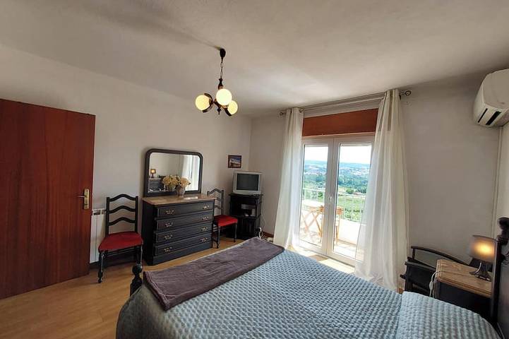 Magnificent house. in Alto Douro Vinhateiro