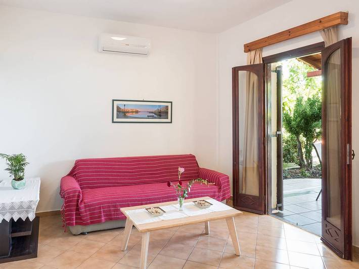Romantic Corner - Penelope Sea View Maisonette in Kato Stalos, Région de la Canée