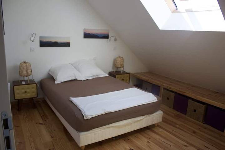 Schönes 3-Zimmer-Apartment Akanishta mit Terrasse in Saint-Alban-de-Montbel, Chambéry und Umgebung