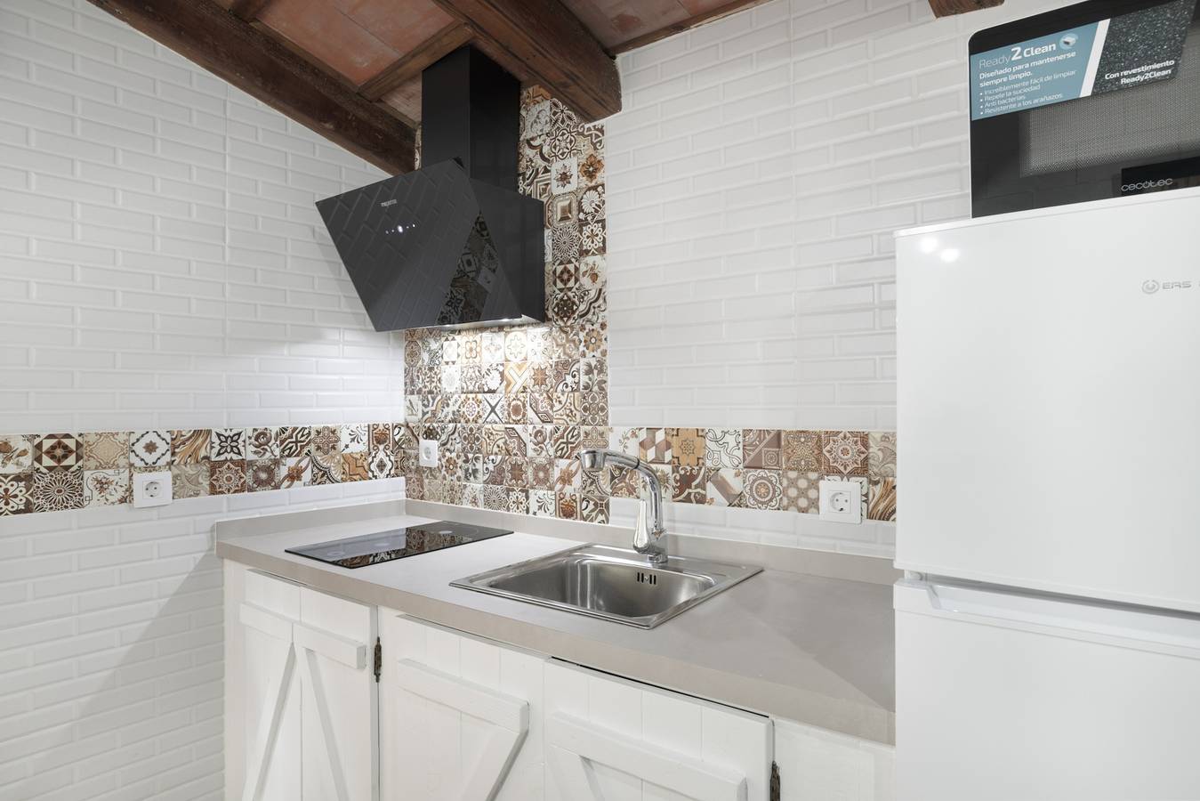 Studio El Cortijo 5 : escapade pour deux avec piscine et climatisation à Conil in Conil de la Frontera, Costa de la Luz
