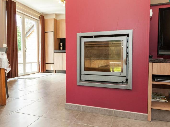 Location de vacances pour 8 personnes, avec jardin et jacuzzi ainsi que terrasse et sauna, animaux acceptés dans Bomal - 2