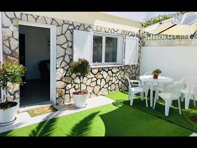 Casinha da Palmeira in Nazaré, Leiria distrito