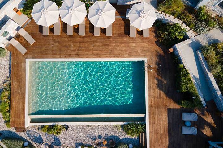 Villa für 3 Personen, mit Pool und Garten sowie Balkon auf Lesbos