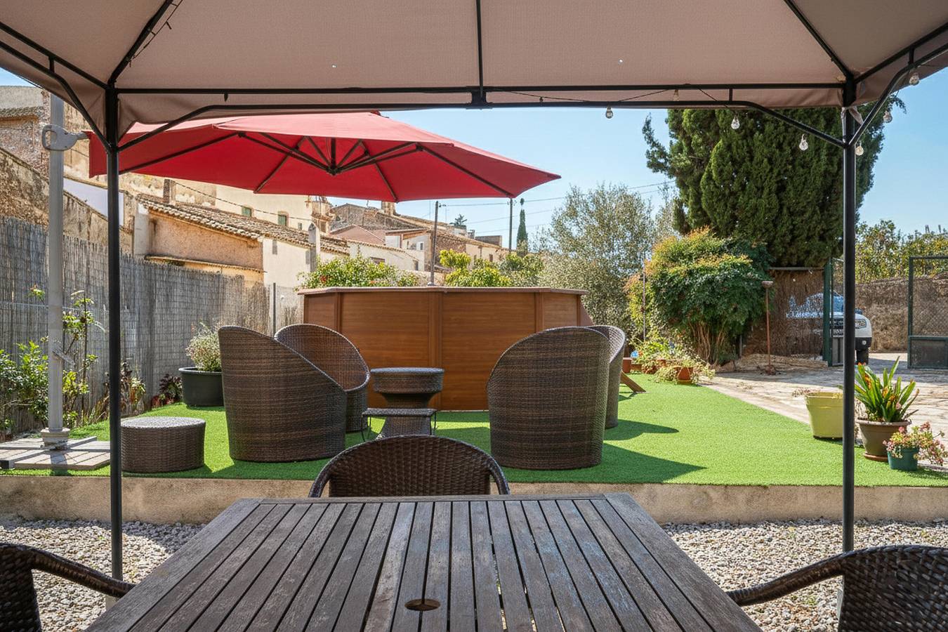 At504 Ca la Martorella: Rustic house with private pool just a few minutes’ drive from the beach in Roda de Berà, Costa Dorada