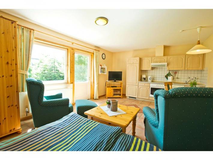 Ferienhaus für 2 Personen, mit Balkon und Balkon/Terrasse sowie Terrasse und Garten in Mittleres Nordfriesland