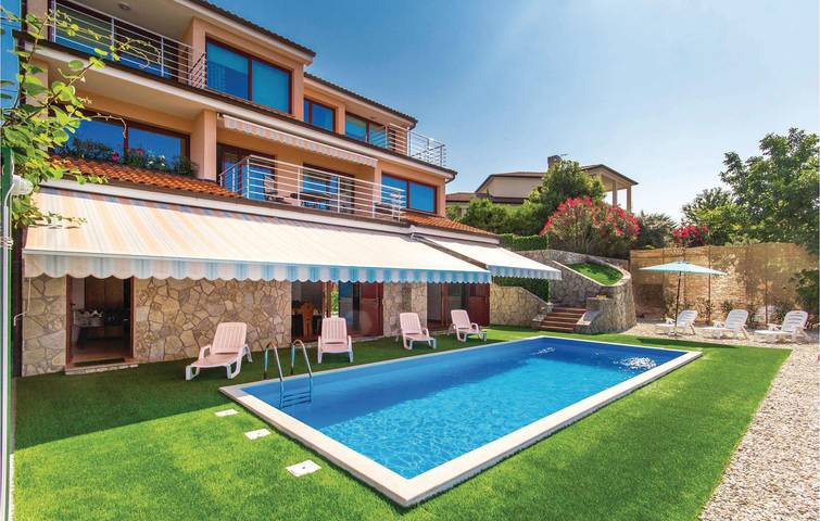 Ferienhaus für 10 Personen, mit Terrasse in Rijeka - 2