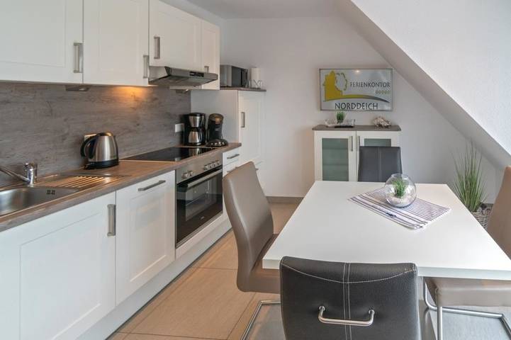 Ferienwohnung für 4 Personen, mit Balkon in Norden-Norddeich - 2