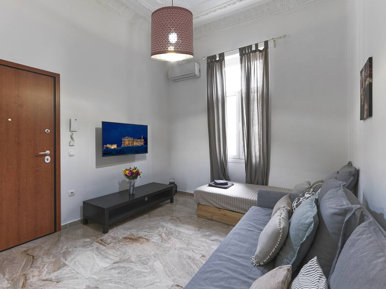 Gehele studio, Leontiou220L · Fresh apartment next to conference in Centraal deel van Athene, Athene