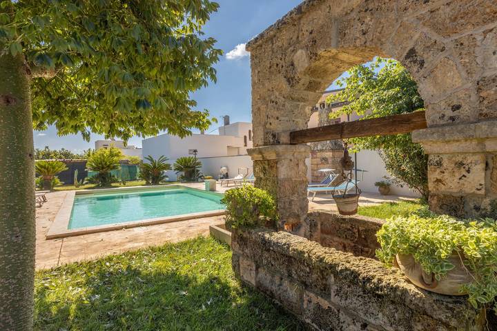 Villa pour 12 personnes, avec Balcon/Terrasse et Jardin dans les Pouilles