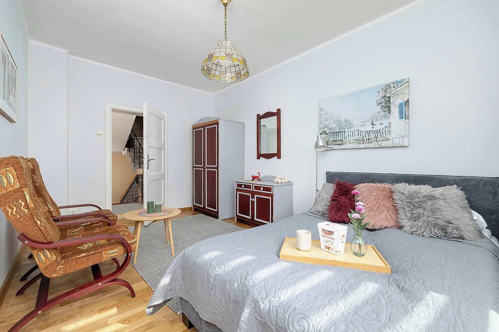 Ganze Wohnung, Geräumige Wohnung mit Parkplatz | Garten in Saybusch, Karpaten (Polen)
