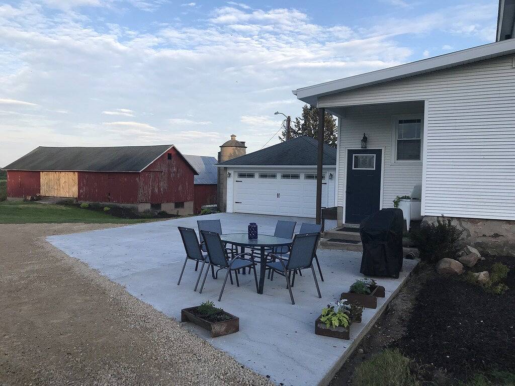 Restored Farmhouse Close to Wi Dells in Adams County (WI)