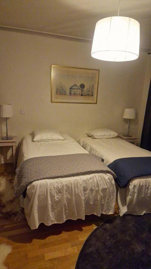 Lägenhet för 4 Personer, med bubbelpool i Lilla Edet