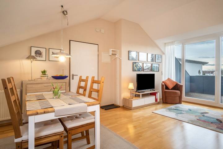 Geheel appartement, Vakantieappartement "Schwippl" met balkon en wifi in Ravensburger Spieleland, Meckenbeuren