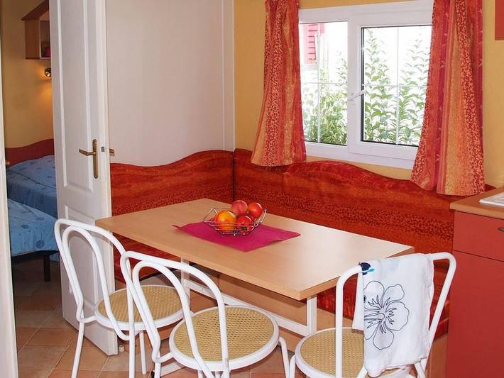 Camping Tikayan La Pinatelle - Mobilhome 8 personnes - Texas Eco. in Saint-Auban, Région de Cannes