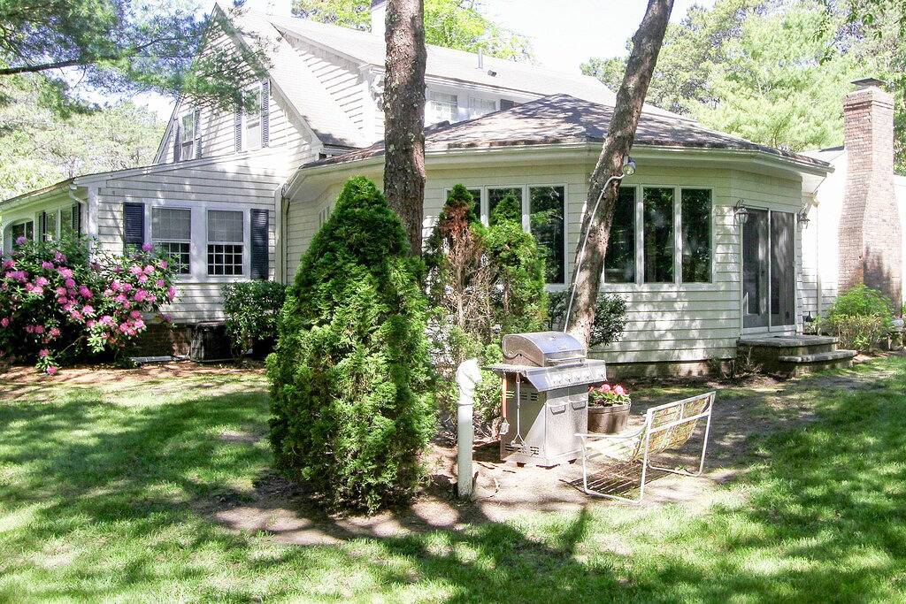 Coastal Retreat w/ Sunroom & Yard – Walk to Private Beach & Harwich Port in West Harwich, Harwich