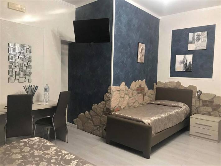 Location de vacances pour 3 personnes, avec jardin ainsi que vue et piscine à Mascalucia - 3