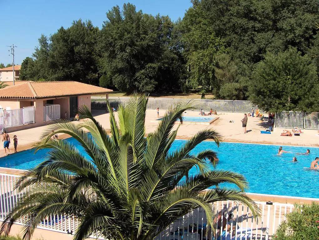 Apartamento entero, 3 estancias 6 personas in Saint-Cyprien, Côte d'Améthyste