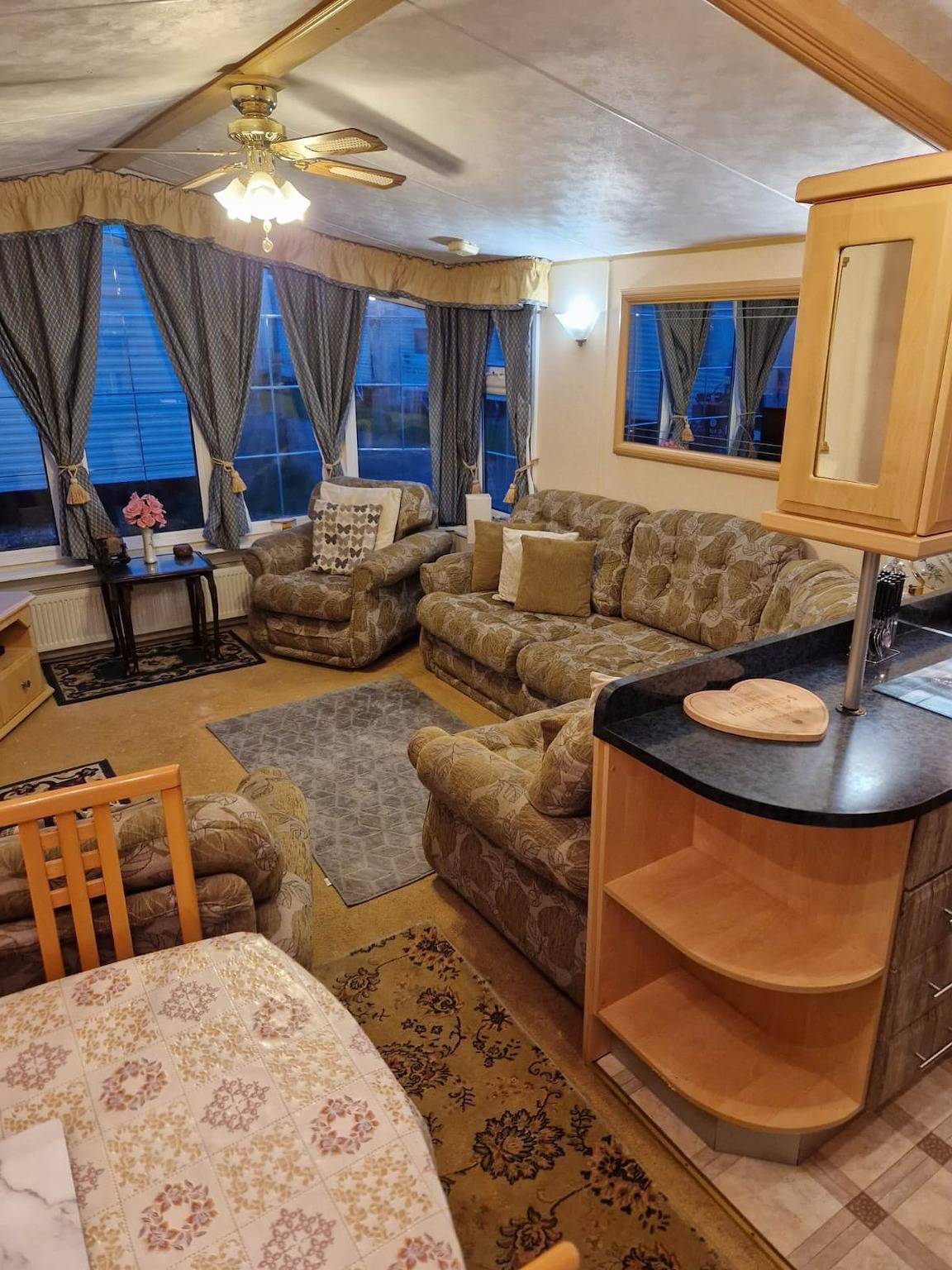 Entire holiday apartment, Discover comfort home from home 8-birth Caravan in Ingoldmells, Lincolnshire