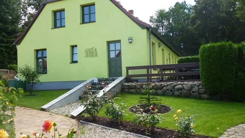 Ferienwohnung für 3 Personen, mit Garten in Kargow - 2