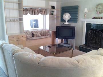 Cabin for 6 Guests in Niverville, Columbia County, Picture 3