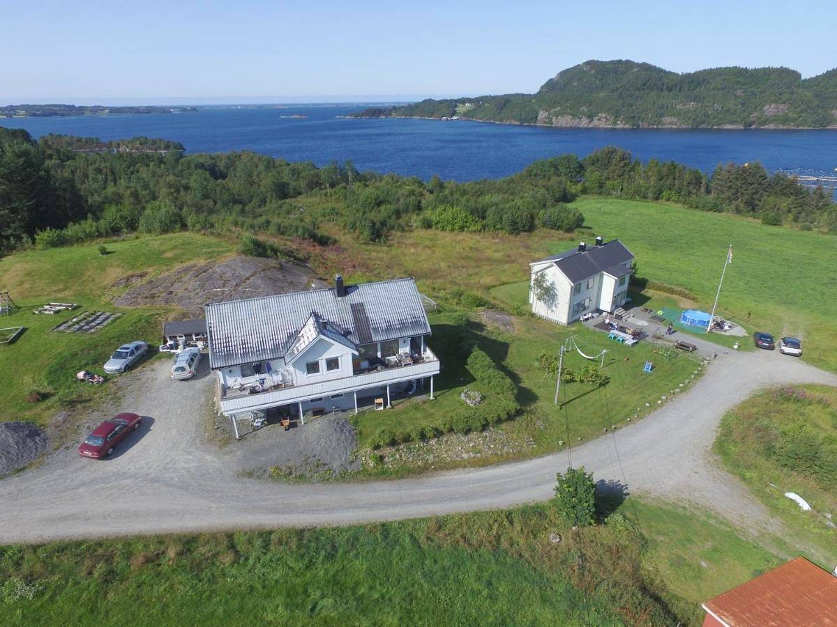 Ferienhaus für 2 Personen mit Terrasse in Eide, Nördliches Fjordnorwegen