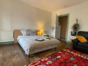 Chambre d’hôte pour 2 personnes, avec vue dans Passins