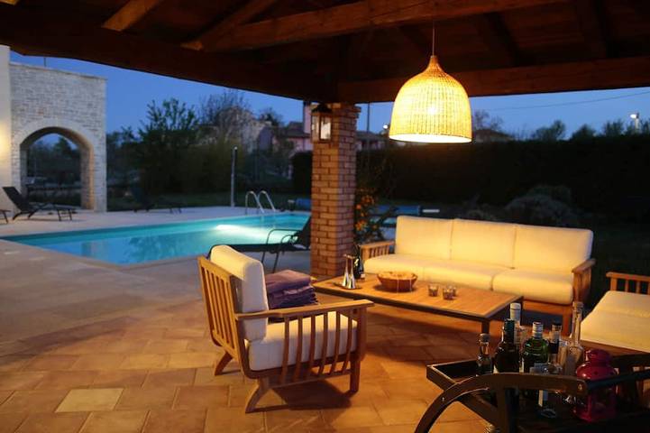 Ferienhaus für 10 Personen, mit Balkon und Garten