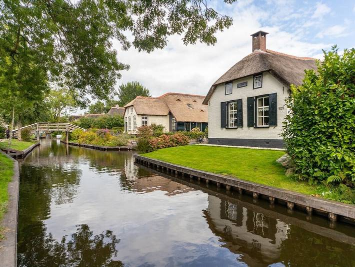 Ferienhaus für 12 Personen, mit Garten und Terrasse, kinderfreundlich in Giethoorn - 2
