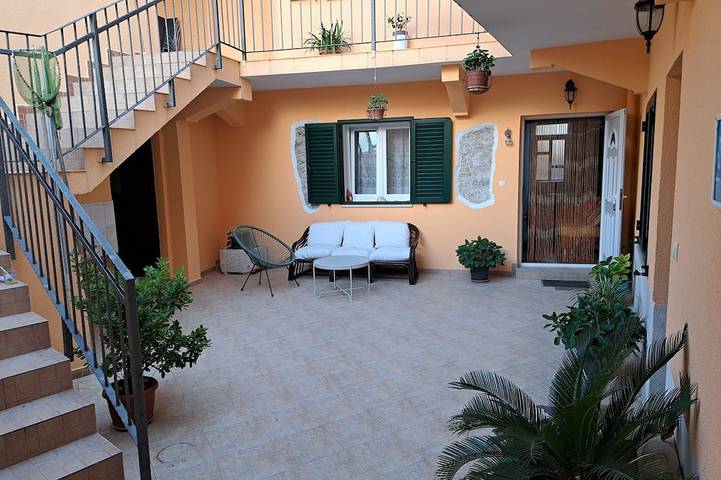 Ferienwohnung für 4 Personen, mit Balkon - 1