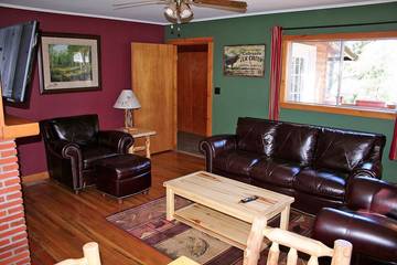 Log Cabin for 6 Guests in Estes Park, Larimer County, Picture 4