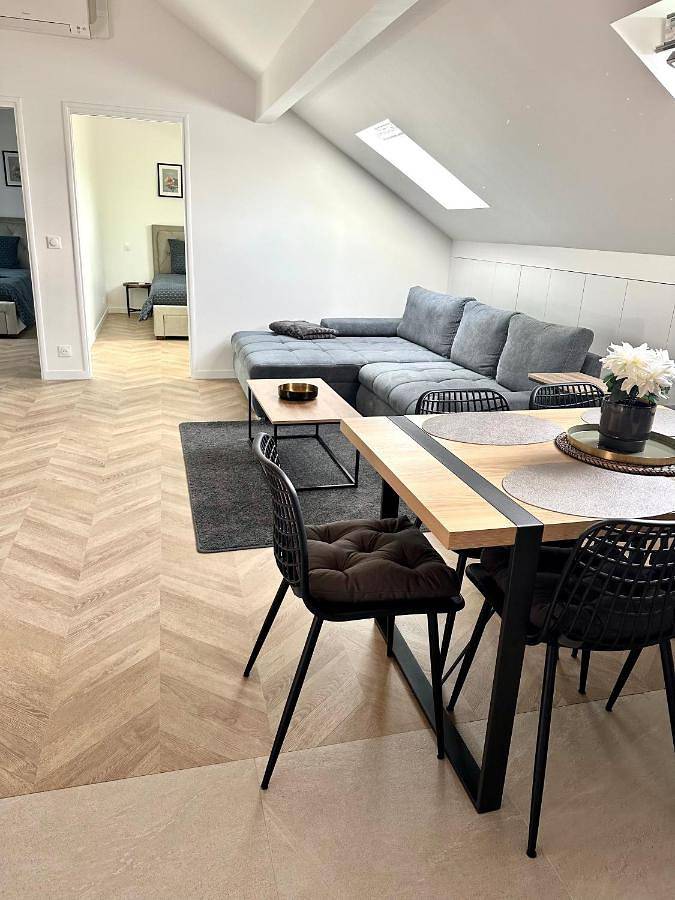Appartement entier, Magnifique Appartement ,10 Min Orly Aéroport in Paray-Vieille-Poste, Essonne