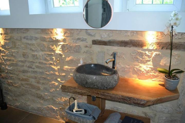 Chambre d’hôte pour 5 personnes, avec piscine ainsi que vue et jardin dans Côte-d'Or - 3