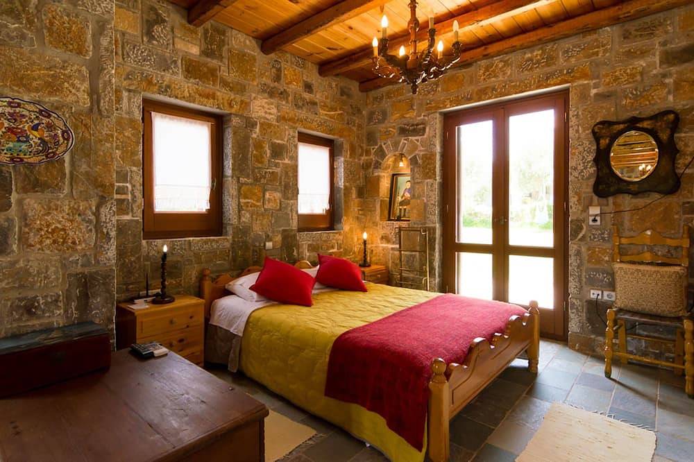 Ganze Wohnung, Romantische Stein Studio Close To The Beach in Gouves, Iraklio-Heraklion und Umgebung