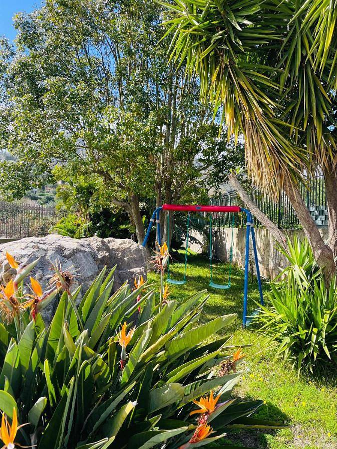 B&B für 4 Personen, mit Pool und Ausblick sowie Garten in Palermo - 2