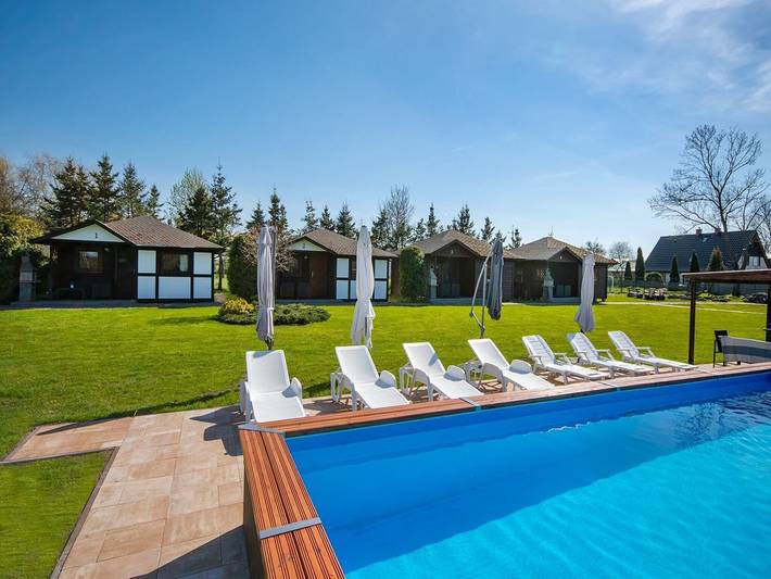 Ferienhaus für 4 Personen, mit Pool und Whirlpool in Polnische Ostsee