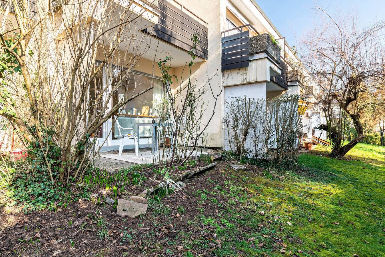 Ganze Wohnung, Gemütliche Einzimmerwohnung in ruhiger Gegend mit Wlan, Terrasse und Garten in Pforzheim, Nordschwarzwald