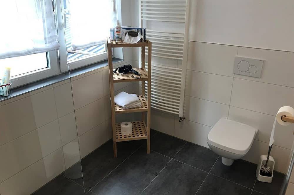 Ganze Wohnung, Ferienwohnung Panoramablick - Bio-Ferienweingut Leyendecker in Löf, Osteifel