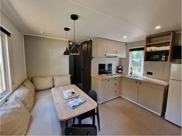 Camping pour 6 Personnes dans Mandelieu-la-Napoule, Région de Cannes, Photo 4
