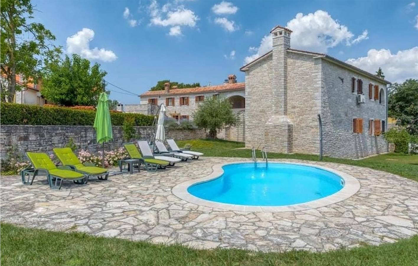 Ganze Ferienwohnung, Ferienwohnung für 6 Personen mit Terrasse in Pazin, Zentralistrien