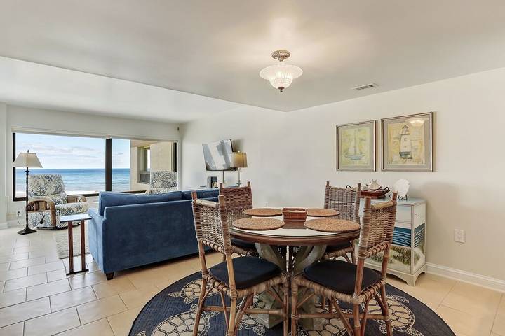 Holiday rental for 3 people, with pool and garden in Amelia Island