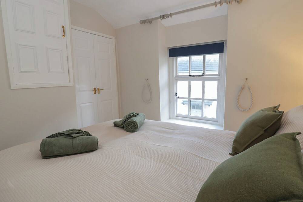 Cariad Cottage, pet friendly, with a garden in Hay-On-Wye in Hay-on-Wye, Brecon Beacons