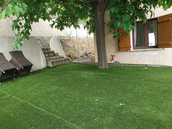 Location de vacances pour 6 personnes, avec jardin et piscine à Plan-de-Cuques - 4