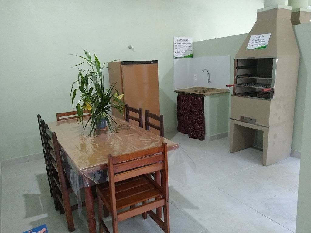 Ganze Wohnung, Apartment mit 2 Schlafzimmern, 600 m vom Strand von Tabatinga eingerichtet, in Região Metropolitana do Vale do Paraíba e Litoral Norte