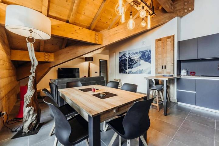 Gîte pour 6 personnes, avec balcon dans Office De Tourisme Des Houches - 4