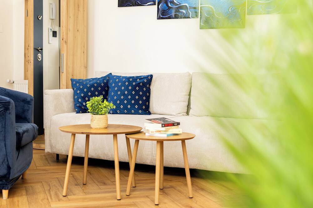 Ganze Wohnung, Welcoming apartment with Ac in charming Częstochowa in Śródmieście, Częstochowa