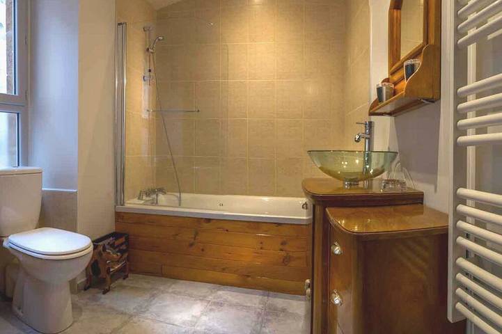 Location de vacances pour 3 personnes, avec balcon et jardin, animaux acceptés à Champeix - 4