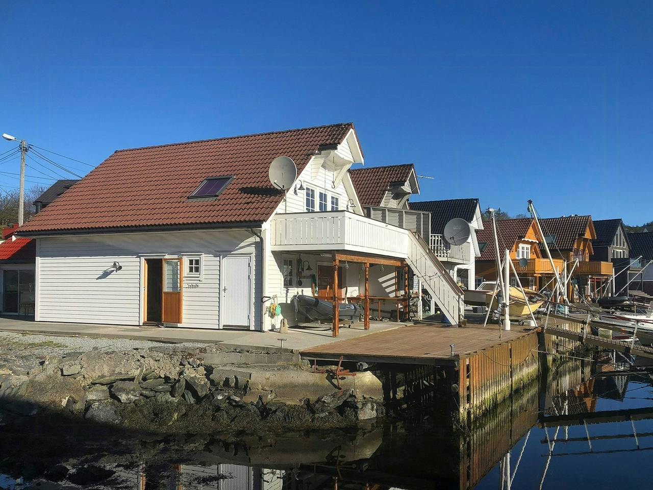 Fischerhütte mit Meerblick in Bømlo