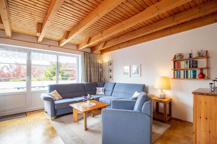 Ferienwohnung für 4 Personen, mit Terrasse in Hooksiel - 2