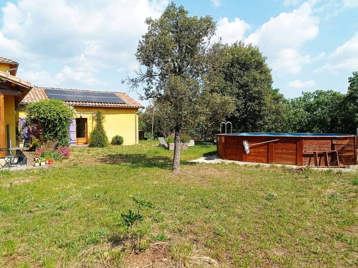 Gîte pour 6 personnes, avec jardin ainsi que terrasse et piscine à Payzac (Ardèche) - 3