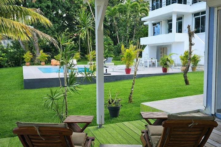 Alojamiento y desayuno para 2 personas, con jardín además de vistas y piscina, Se admiten mascotas - 1